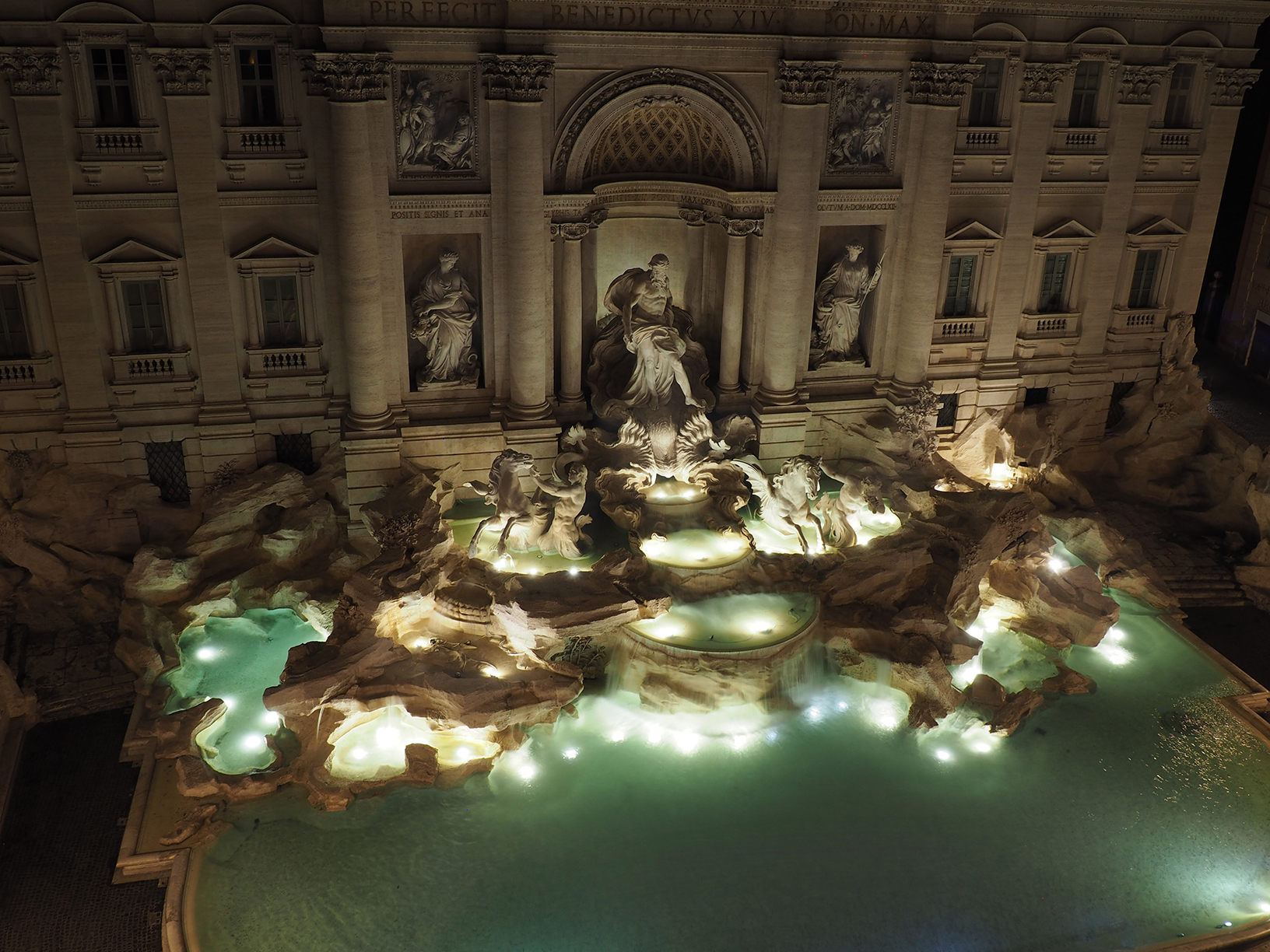 Fontana di Trevi Image 7